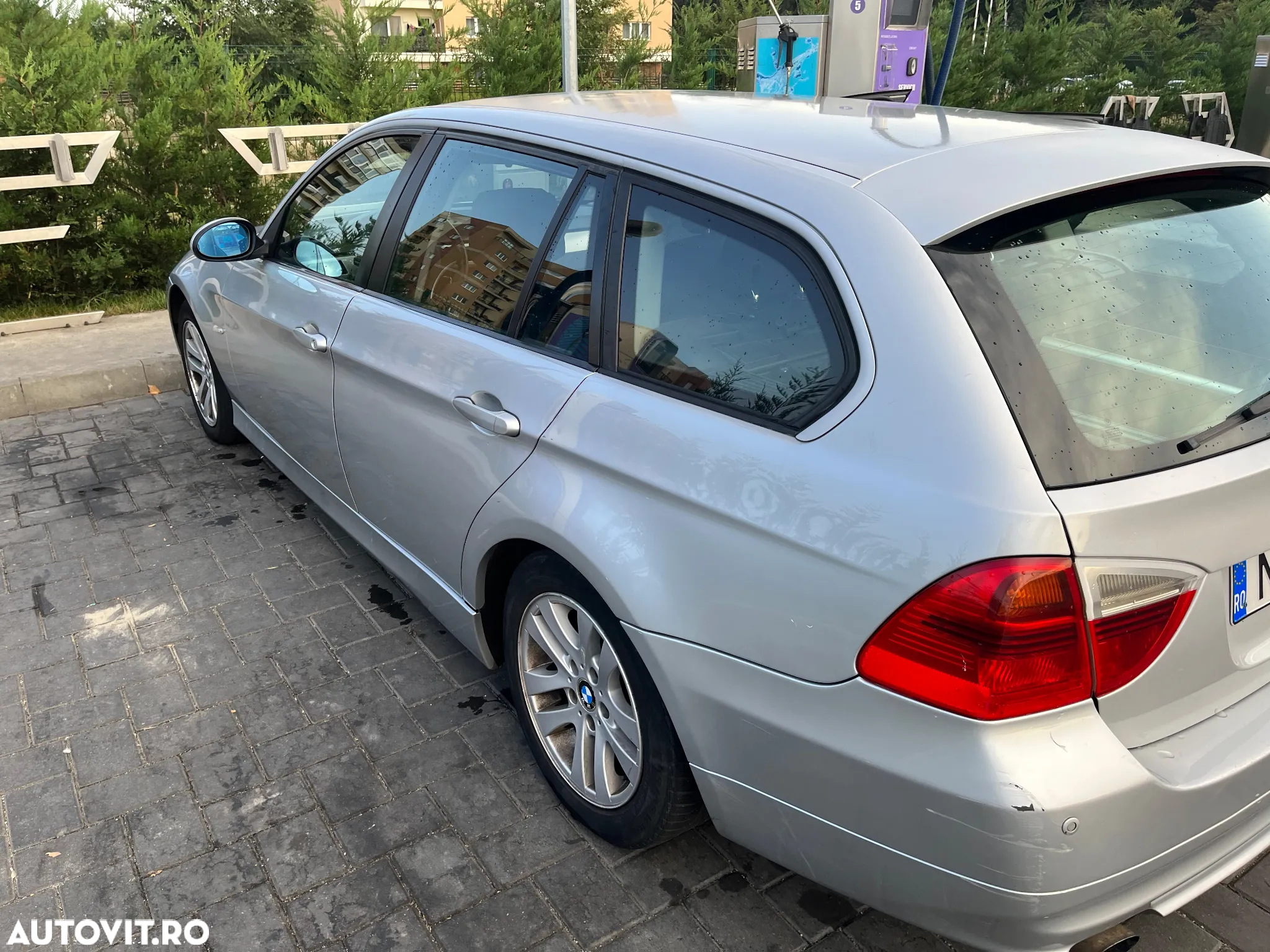 BMW Seria 3 320d Touring - 5