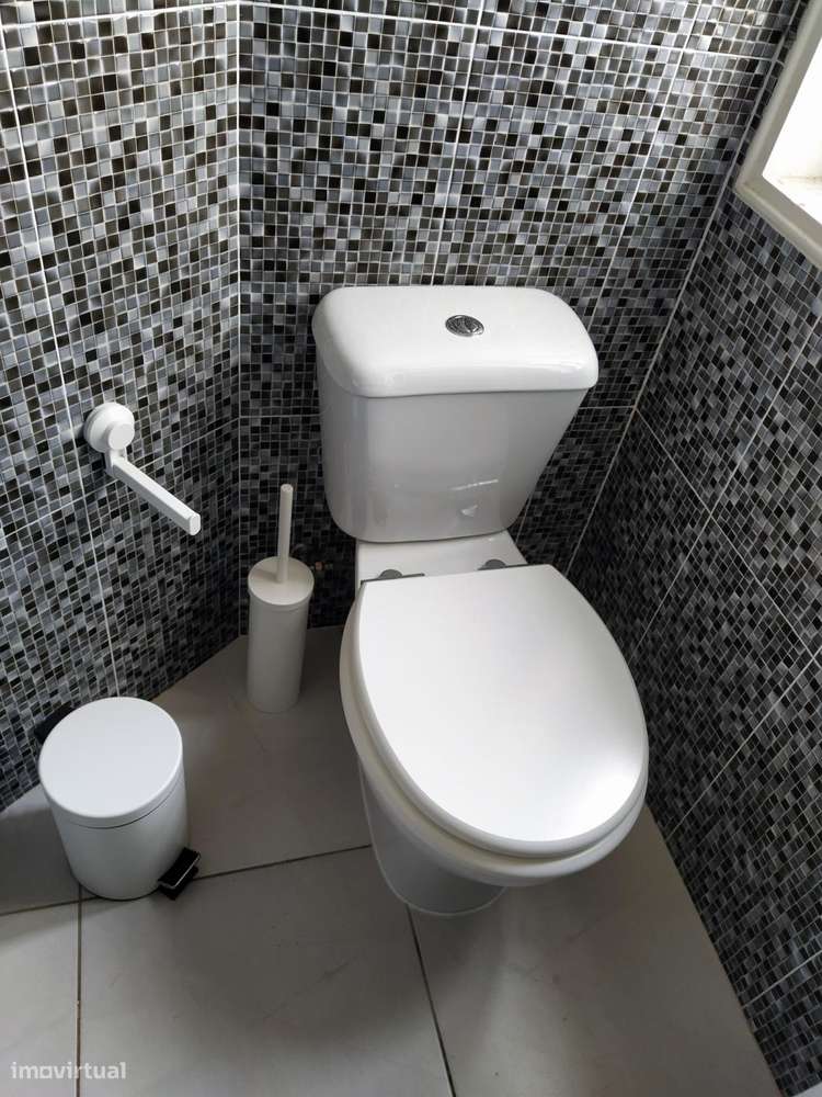 Cama - localizado em Paranhos Porto - Grande imagem: 5/29