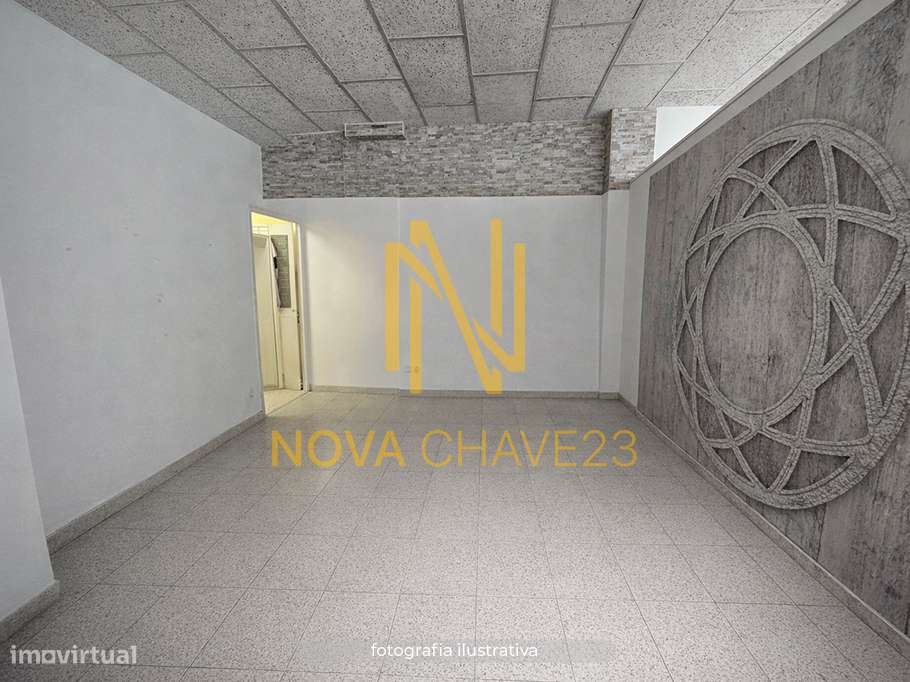 Loja 141 m² | 2 Divisões | 2 WCs | Elevado Potencial de Transformação-5