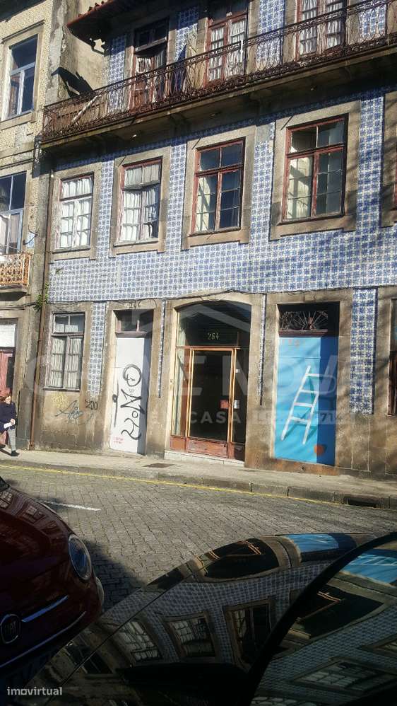 Prédio para reabilitar c/ PIP Aprovado na Baixa do Porto-3