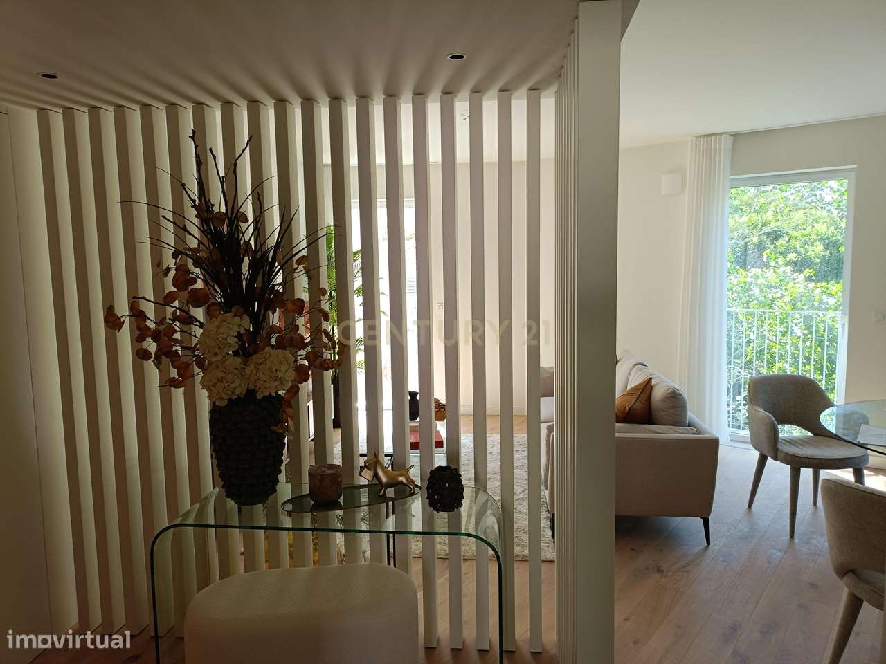 Excelente Apartamento T2 bastante Central no Areeiro com Jardim Privat-8