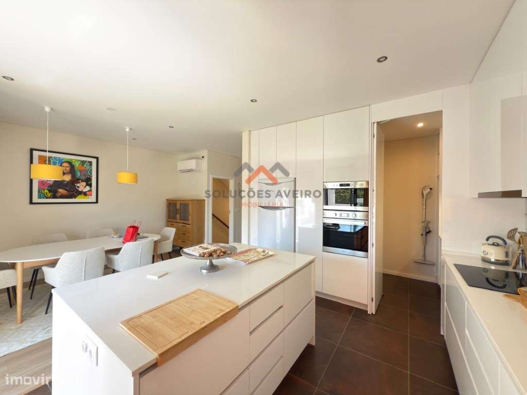 Moradia T4 Moderna | Cacia | A 5 Minutos de Aveiro - Grande imagem: 4/20