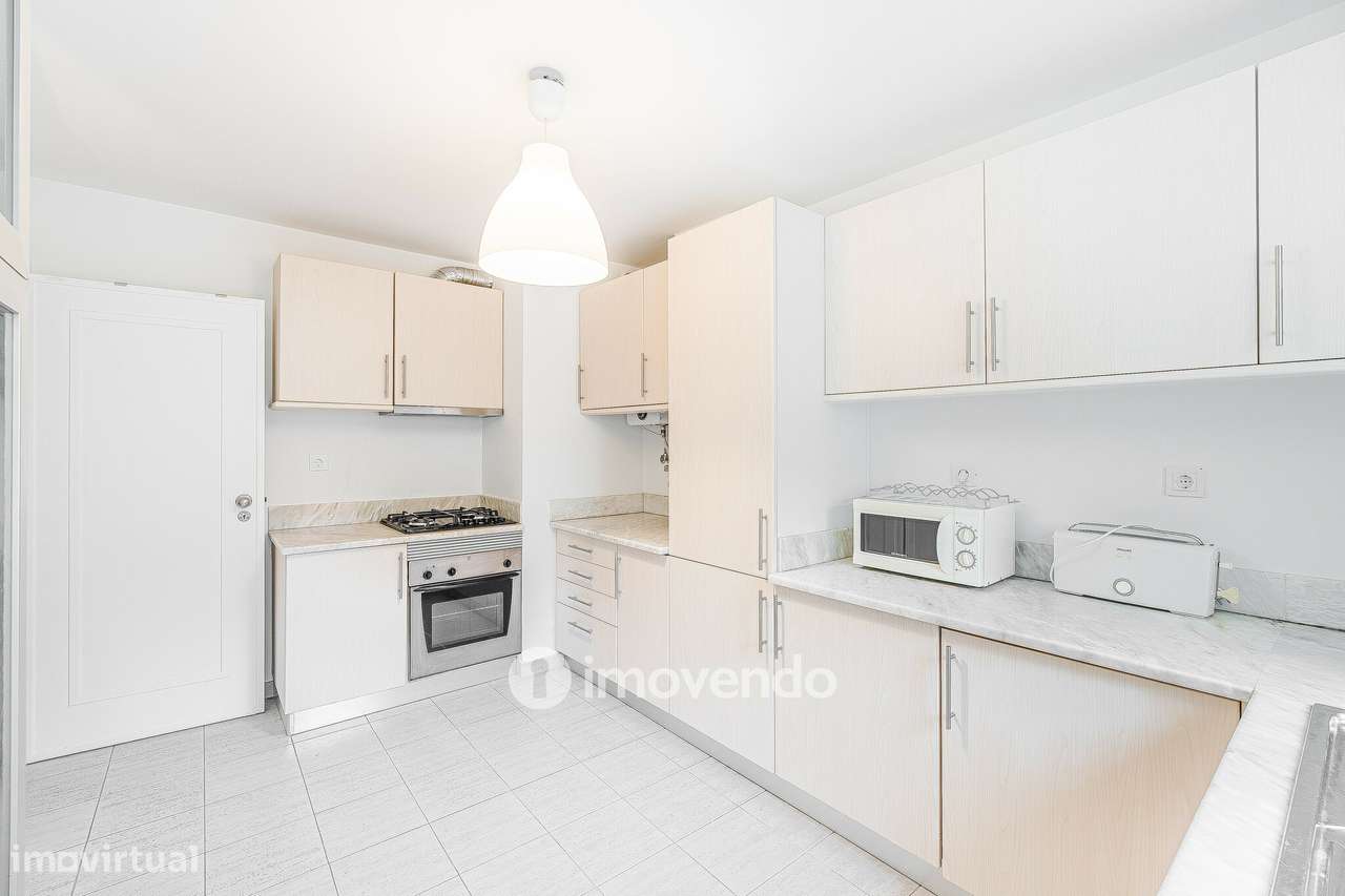 Apartamento T1 com estacionamento em Belém-13