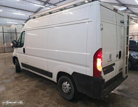 Peugeot Boxer L2H2 2.0 BLUEHDI 130CV *GPS /AC/IVA DEDUTÍVEL * - 4