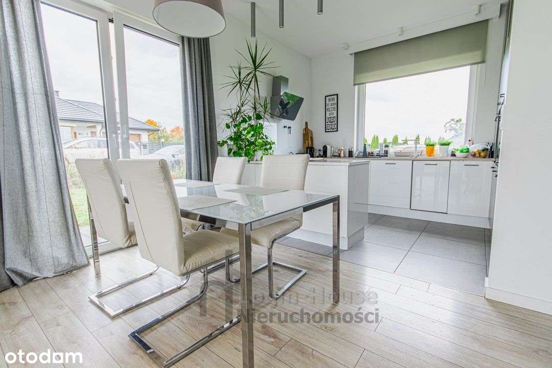 Nowoczesny,parterowy dom na przestronnej działce!-5