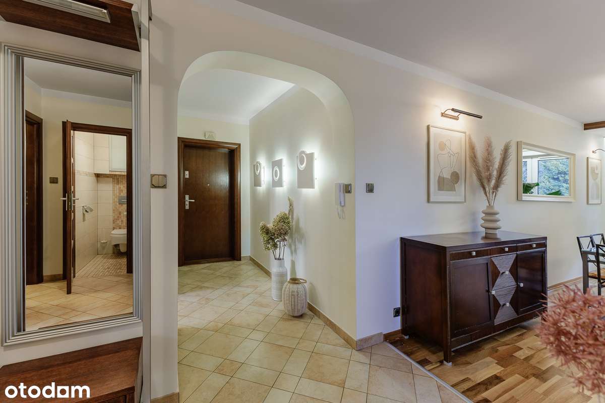 Przestronność i klasyczny styl | ul. Strumykowa - Pełny obrazek: 5/20