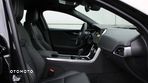 Jaguar XE 2.0 D200 mHEV AWD R-Dynamic SE - 16