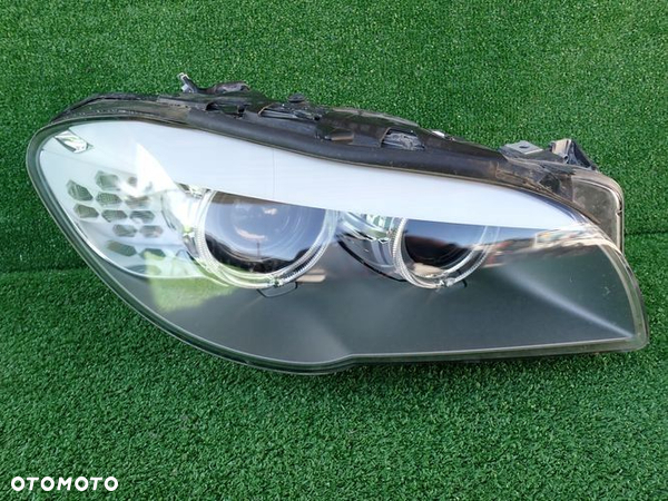 BMW F10 F11 5 BI XENON 09-13 reflektor prawy - 1