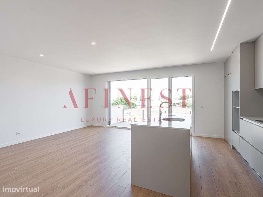 APARTAMENTO T3 COM GARAGEM NO MONTIJO - Grande imagem: 3/25