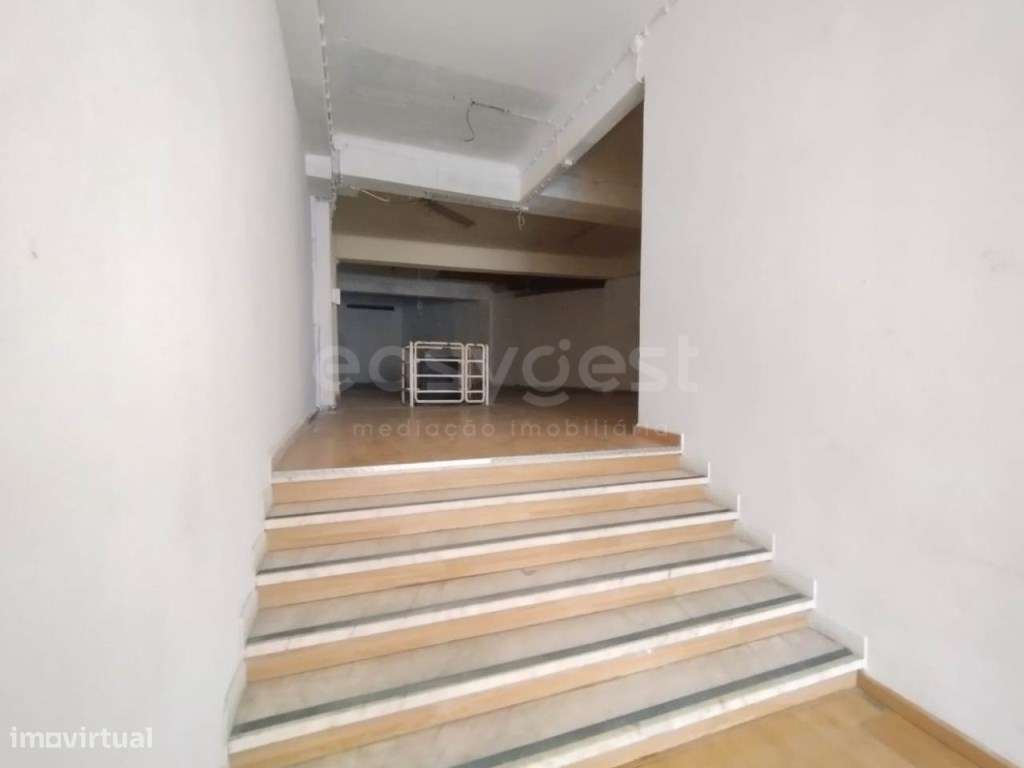 Espaço comercial em Arroios 234m2 - Grande imagem: 3/22