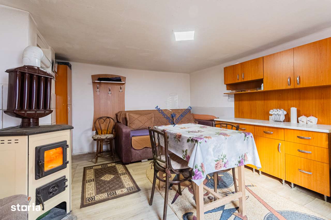 Casă cu 3 camere – Zărnești Central - comision 0%-11