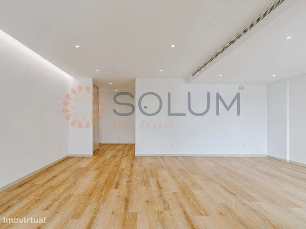 Apartamento T3 novo com 2 parqueamentos - Montijo-1