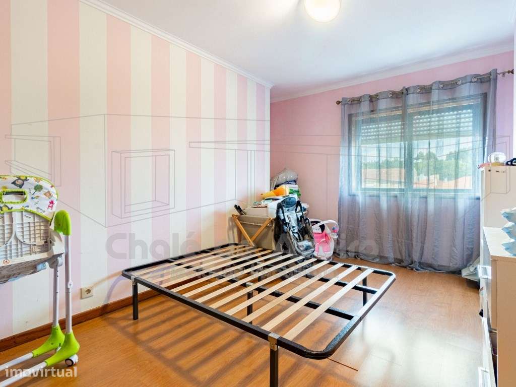 Apartamento T3 com garagem (Grijó) VNG-3