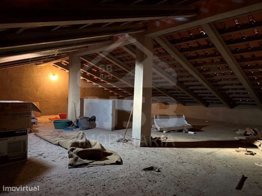 Moradia T5 - centro de Benavente-28