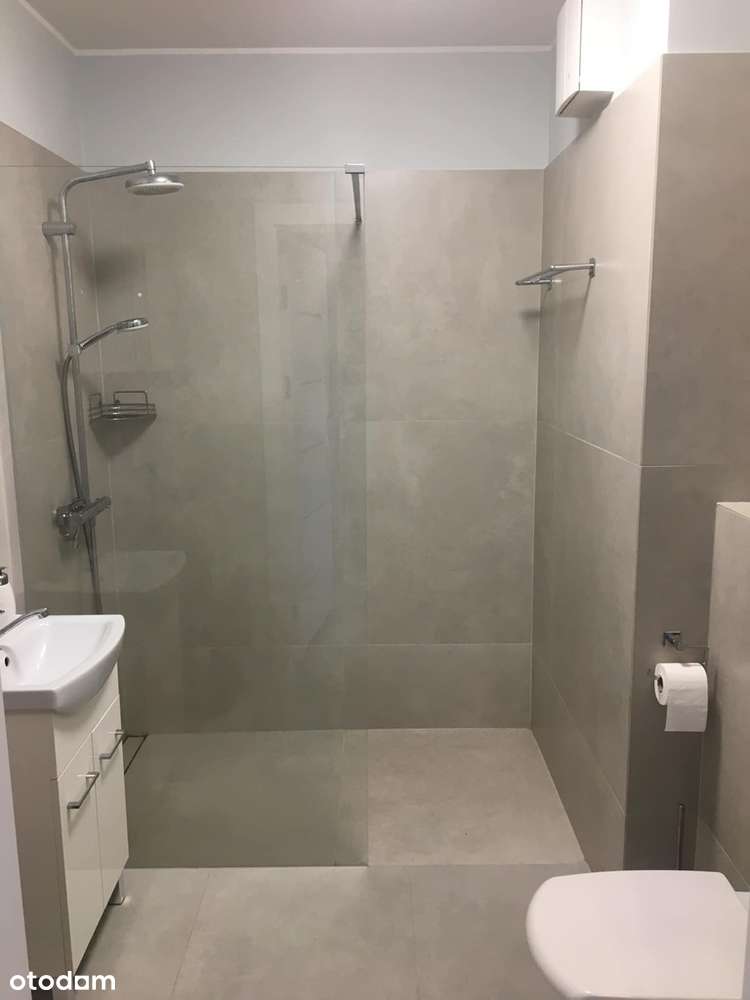 Nowa cena ! kawalerka z miejscem postojowym-6