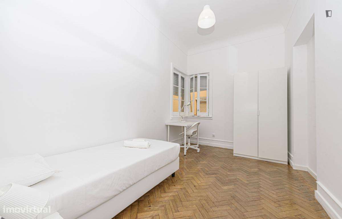 Quarto - localizado em Lapa Lisbon - Grande imagem: 3/10