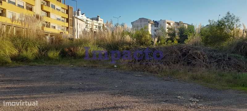 Terreno Urbano no Centro de Oliveira de Azeméis - Grande imagem: 2/6