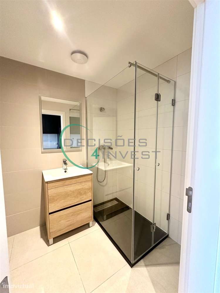 Apartamento T0 + T1 duplex com vista para a ria | Investimento junto à-18