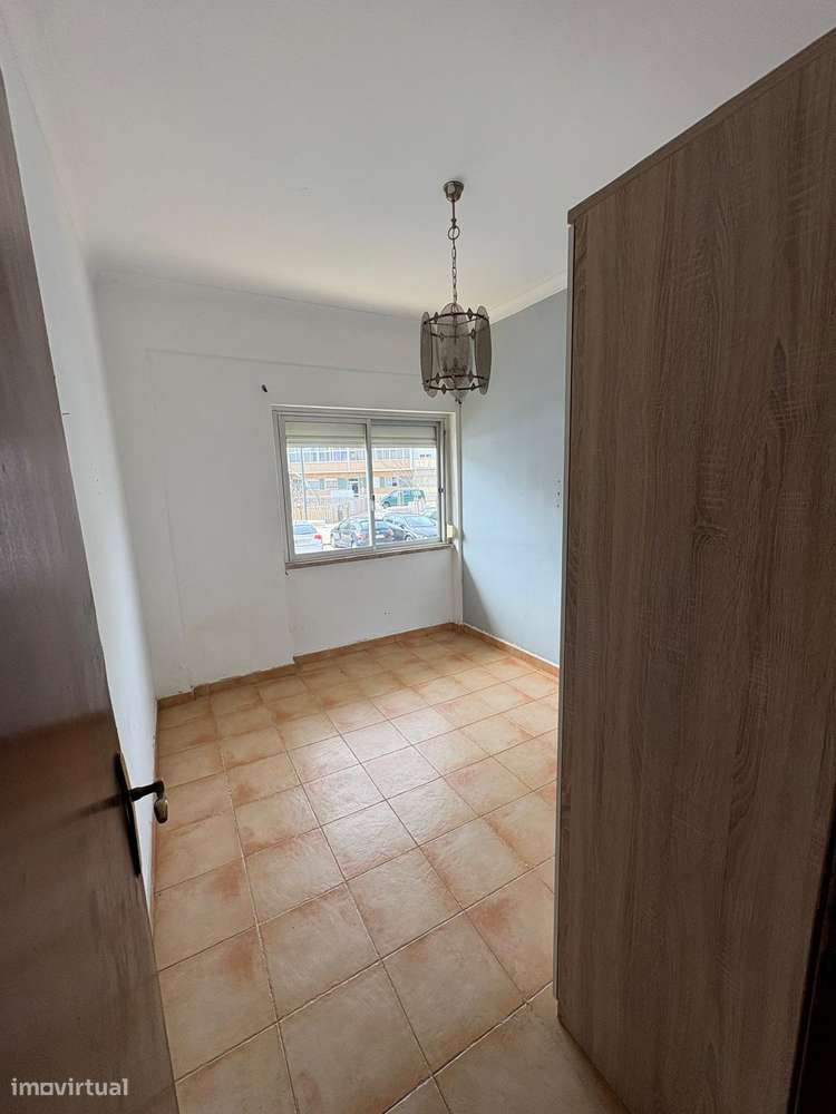 T2 Centro Mem Martins - Grande imagem: 4/6