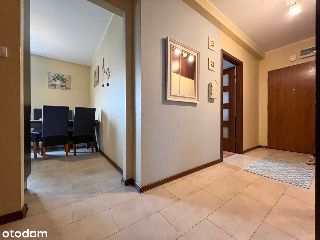 Dwupoziomowe mieszkanie w atrakcyjnej lokalizacji – Nowy Świat-Siedlce-8