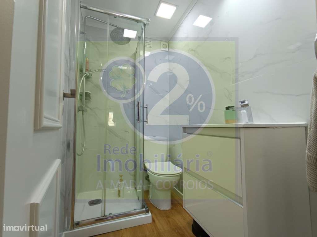 Apartamento T3, boas áreas-11