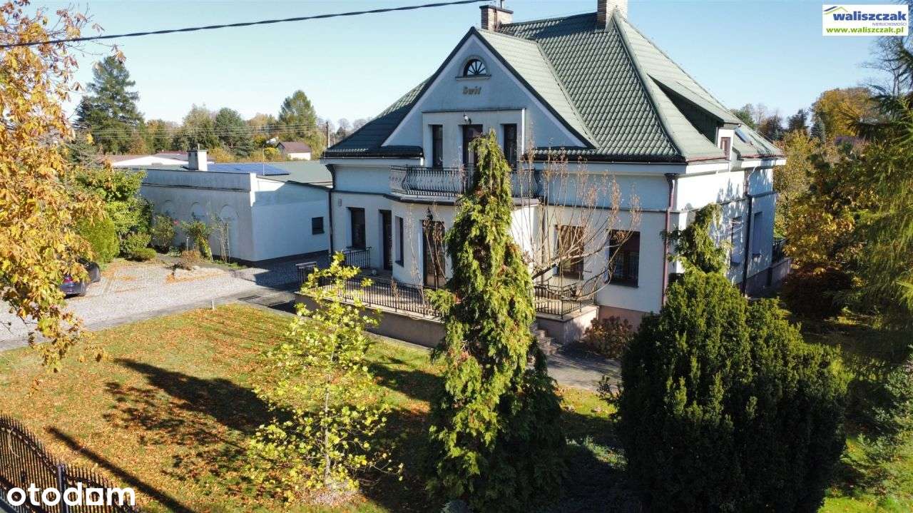 Dom, 300 m², Poniatów-1