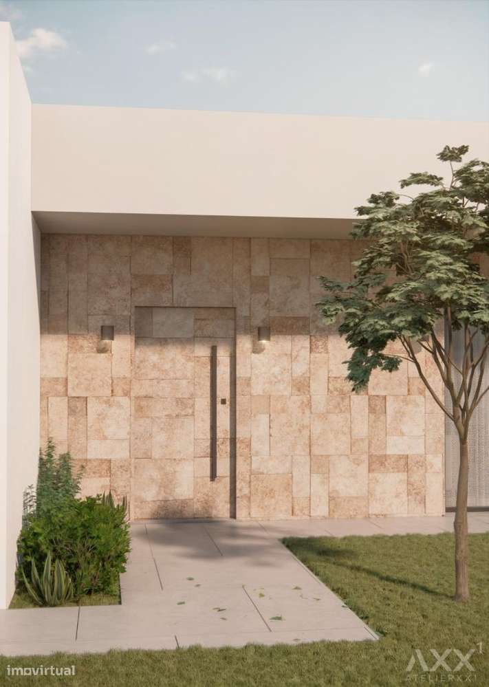 Moradia em construção com piscina. - Grande imagem: 4/13