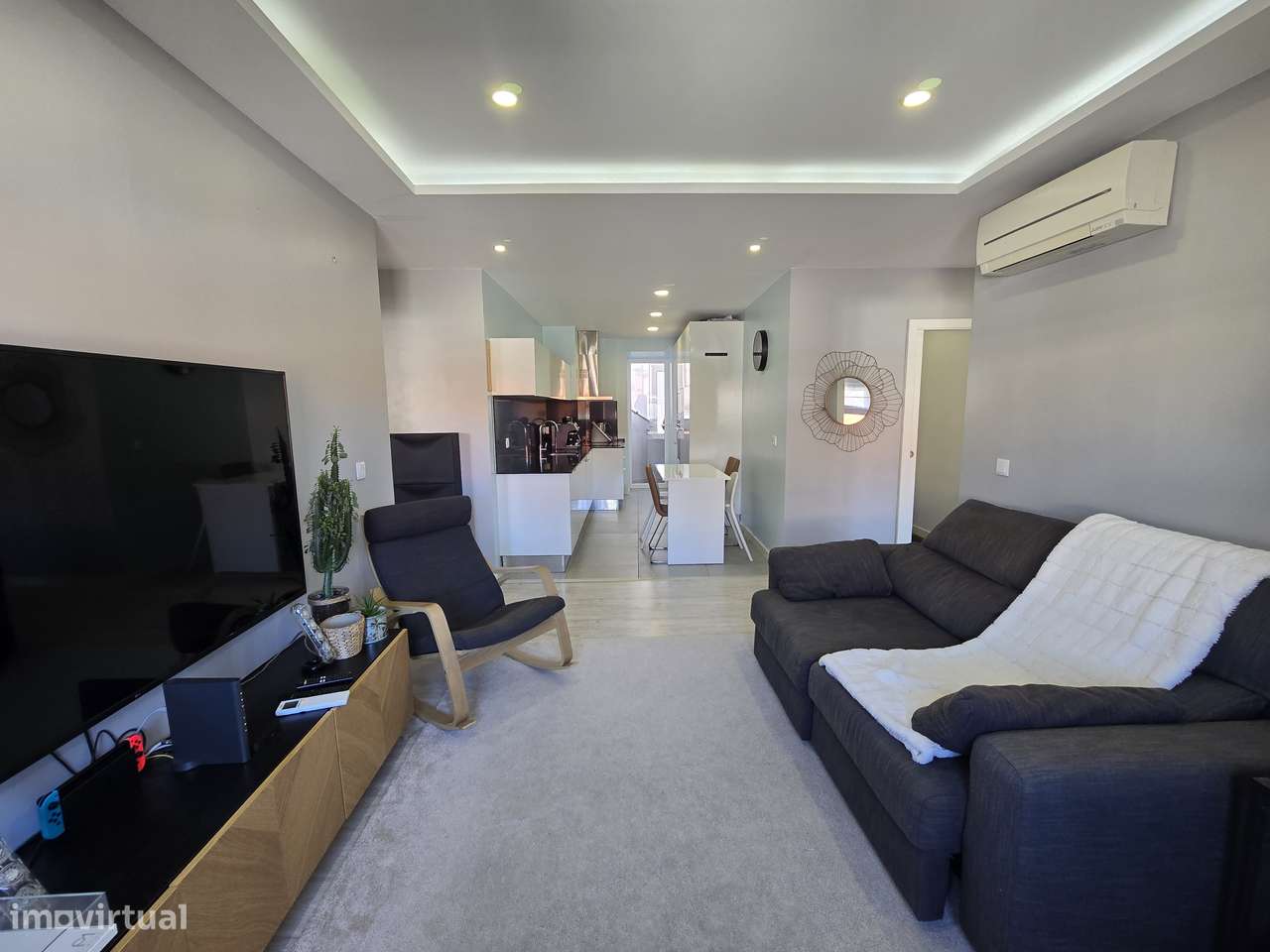 Apartamento T3 a dois paços do Metro e Comboio-15