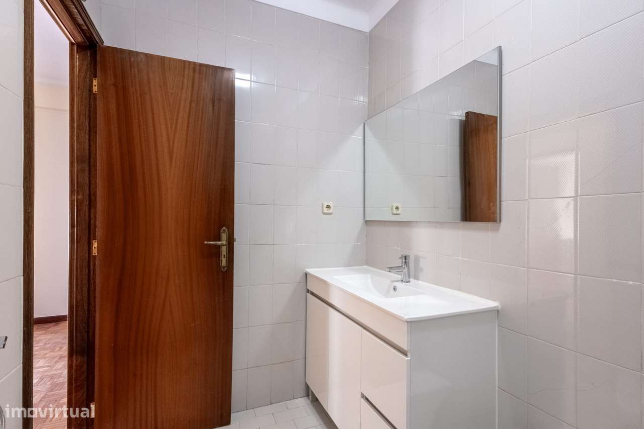 Apartamento T3 em Ferreiros, Braga-23