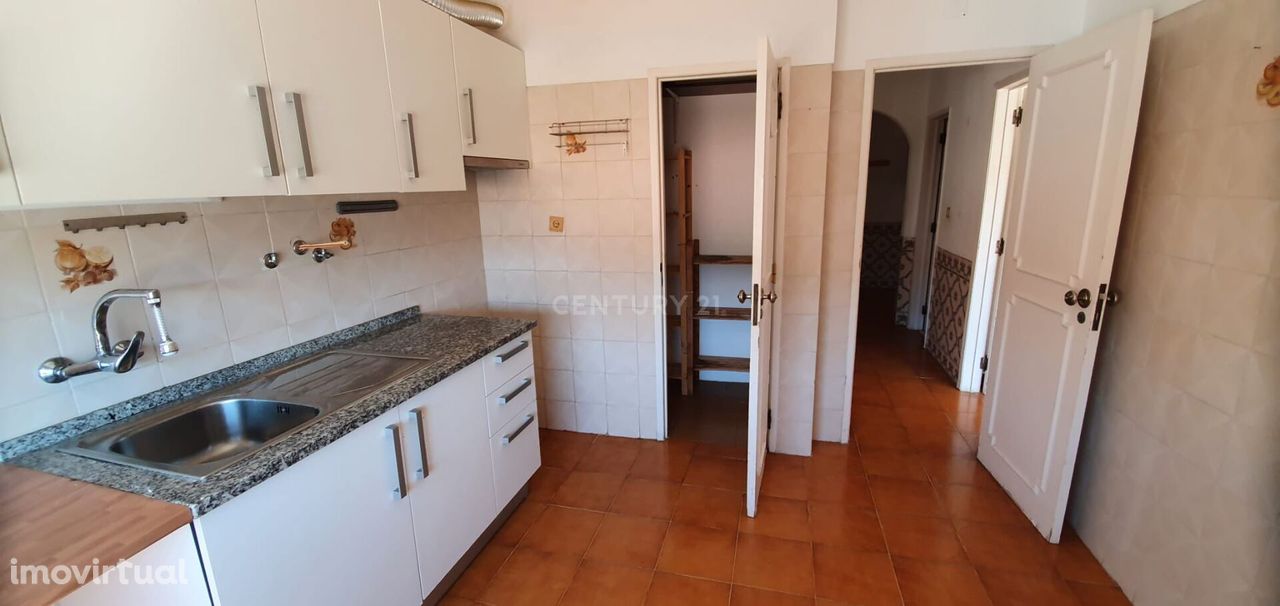 Apartamento T2 - Arruda dos Vinhos