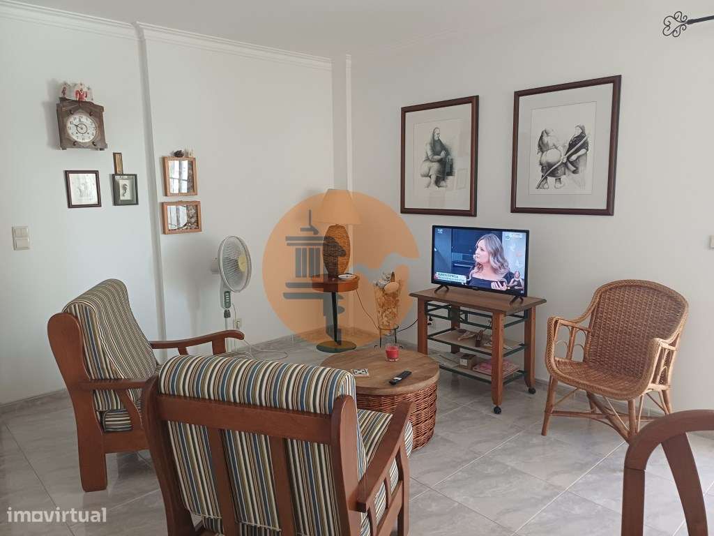 Apartamento T2 com 2 WC com elevador e Varandas magnificas Centro d... - Grande imagem: 2/25