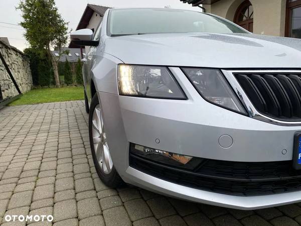 Skoda Octavia - 4