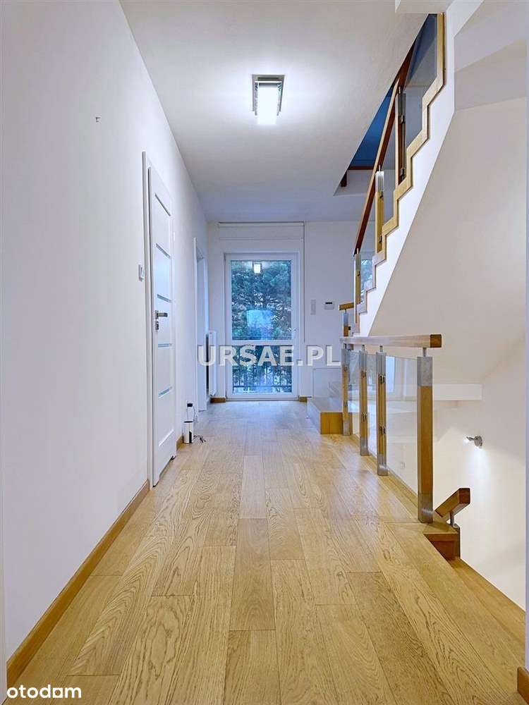 Doskonała lokalizacja 4 sypialnie, 2 łazienki-6