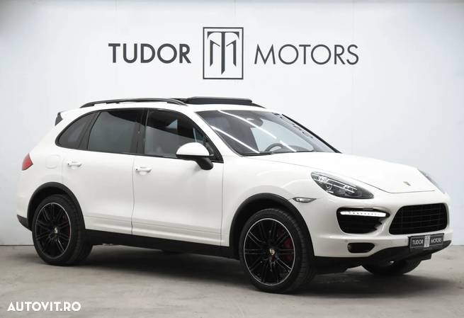 Porsche Cayenne Turbo V8 4.8L Aut. - 2