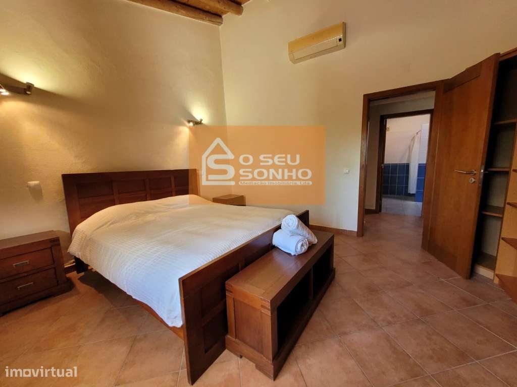 Moradia T2 com Piscina-12