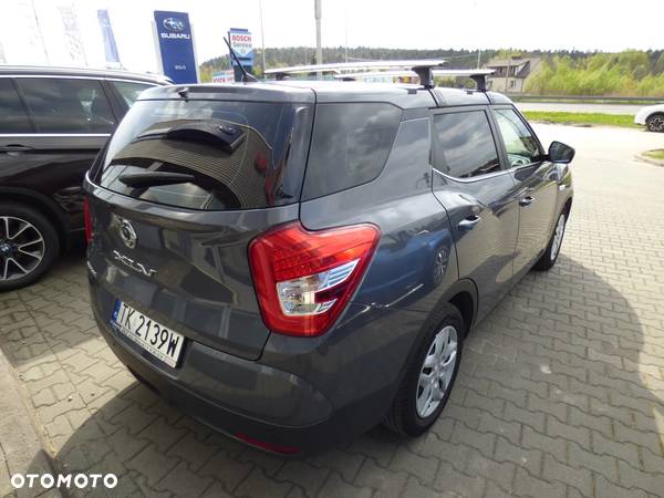 SsangYong XLV 1.6 Crystal - 8