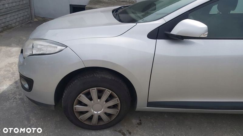 RENAULT MEGANE III 1,5 DCI ZWROTNICA PRZÓD - 1