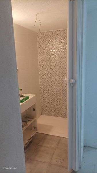 Moradia  T2+1 Tramagal - Grande imagem: 5/9