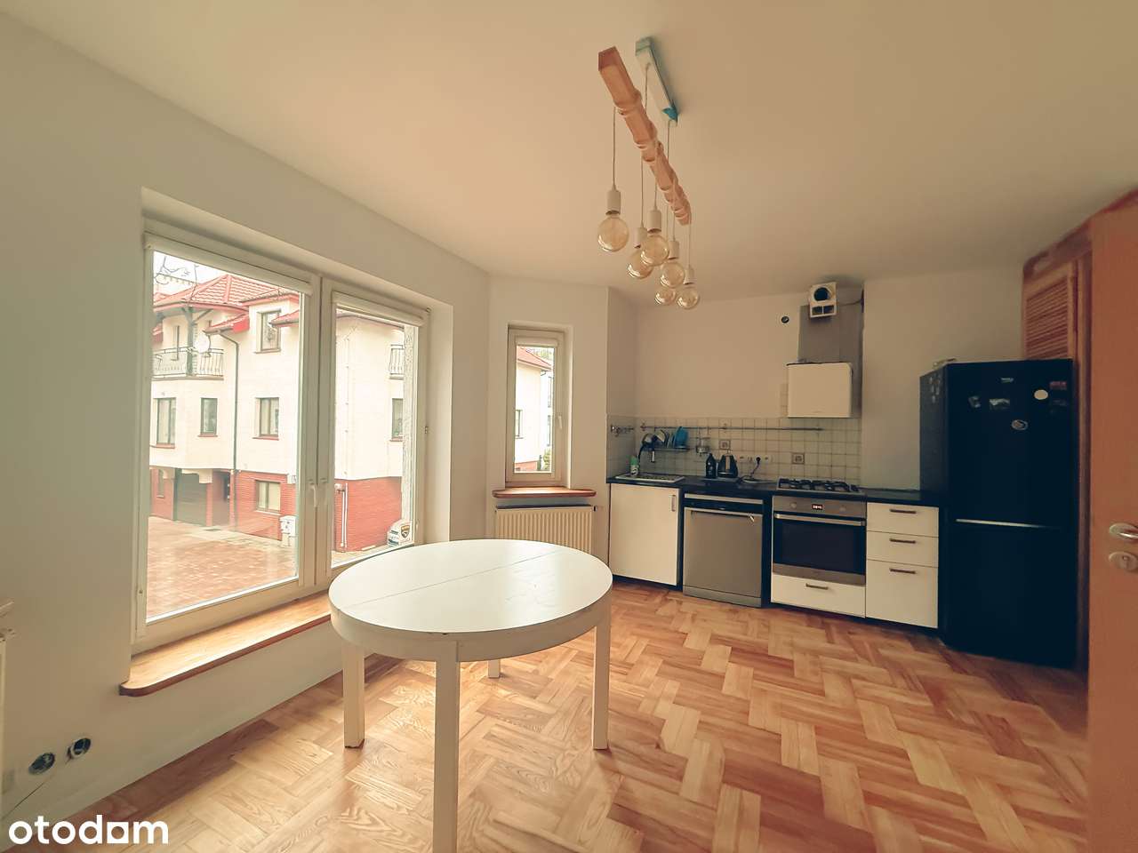 Segment 246 m² z ogrodem i 2 miejscami postojowymi – Warszawa Włochy-11