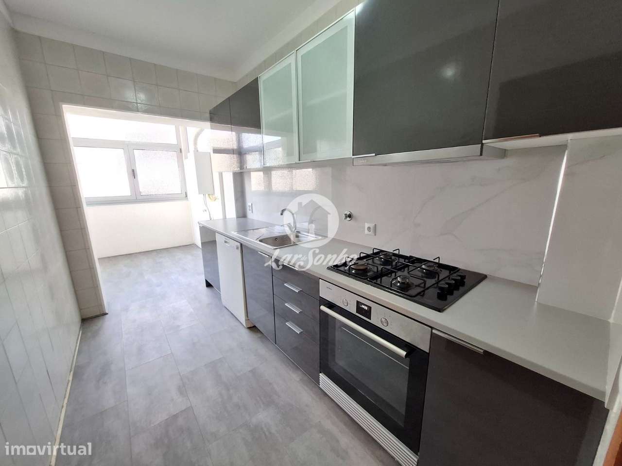 Apartamento T2 perto do Metro de Portas Fronhas - Vila do Conde - Grande imagem: 2/16