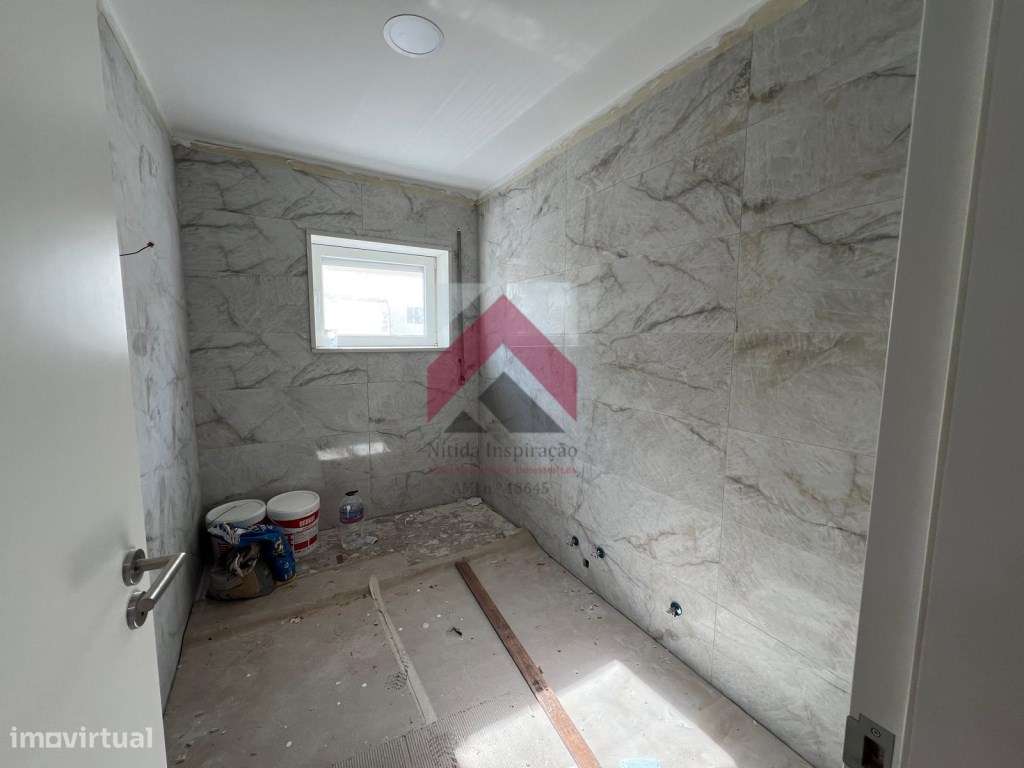 Andar Moradia T3 totalmente renovado no centro de Ílhavo-13