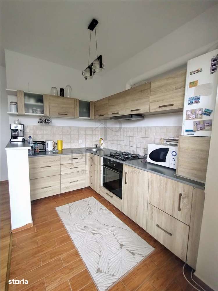 Sanandrei -Apartament 3 camere - doua balcoane -  curte -foisor - beci - Imagine principală: 4/15