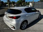 Lexus CT 200h Luxury - 6