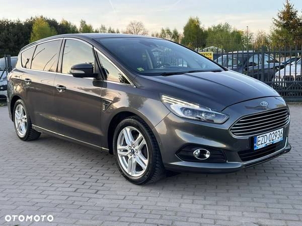 Ford S-Max - 9