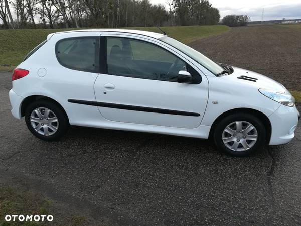 Peugeot 206 1.1 Mistral - 4