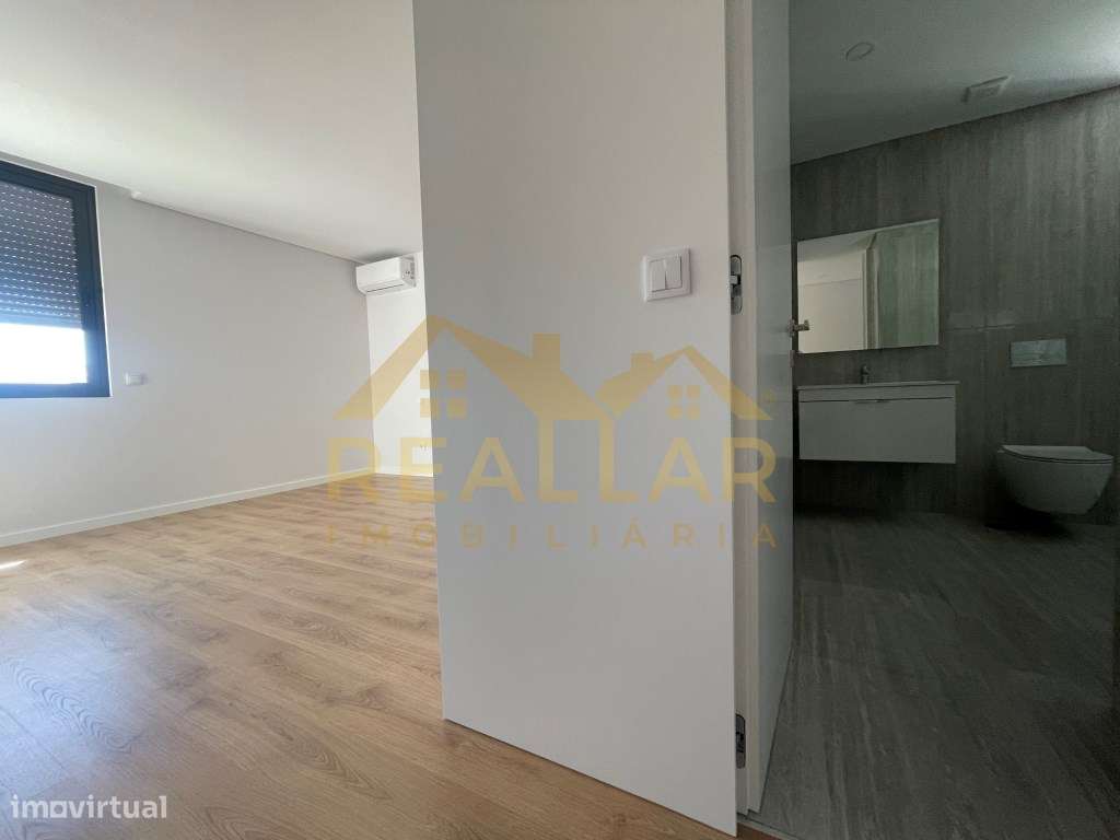 Excelente Moradia T3 em Perelhal - Barcelos-15
