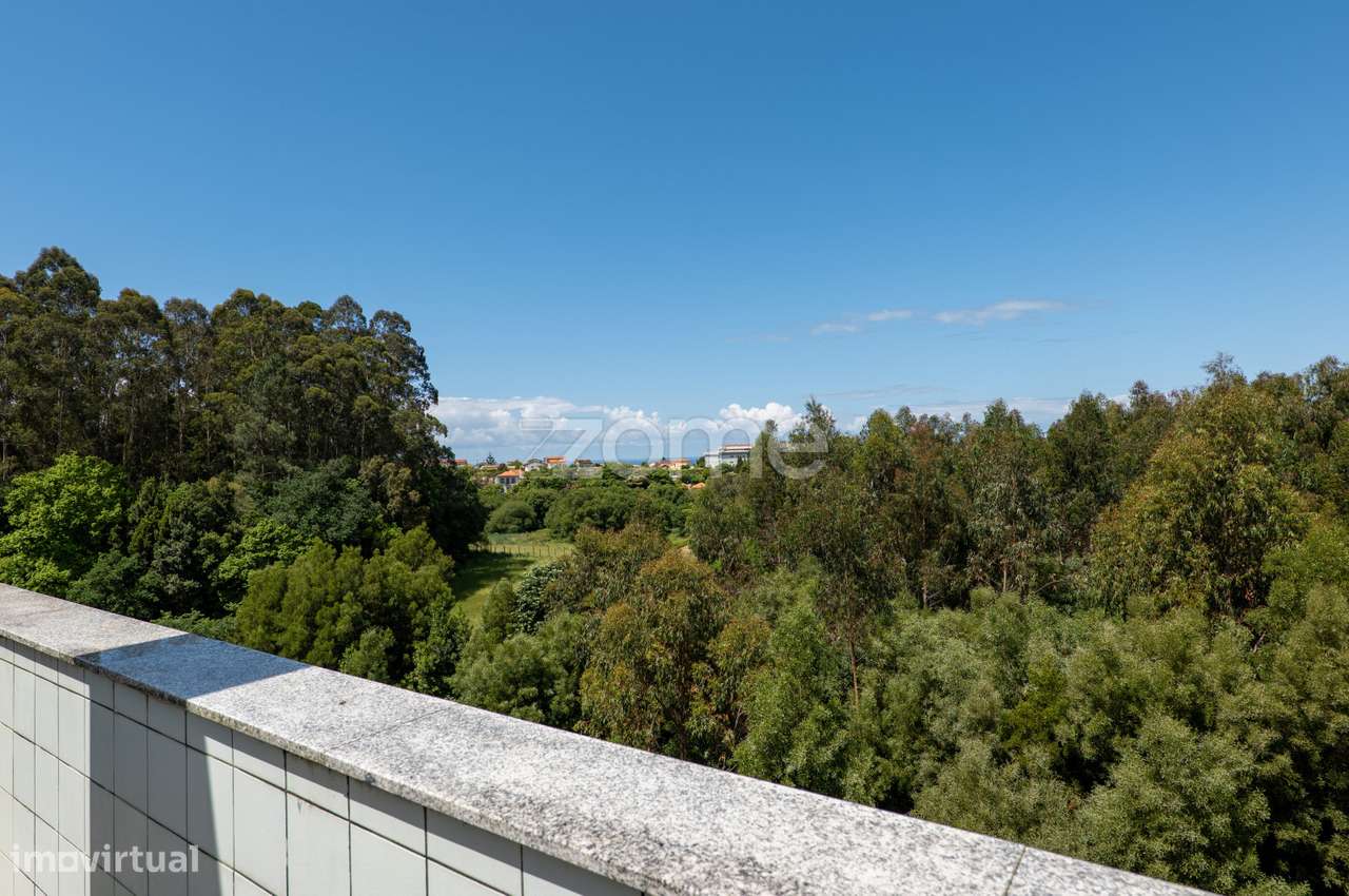 Duplex T3 com Terraço e Vista Mar em Gaia-38
