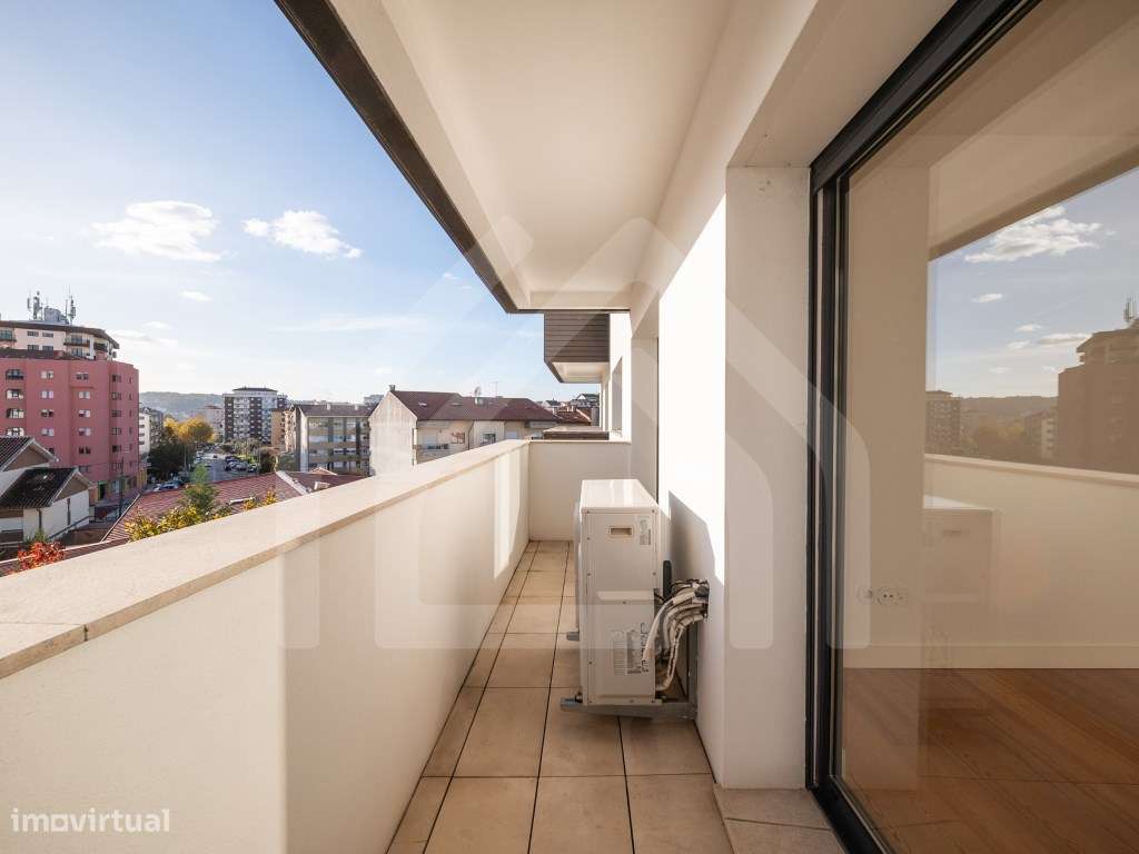 Apartamento T3 Open - Remodelado | Quinta das Nogueiras-34