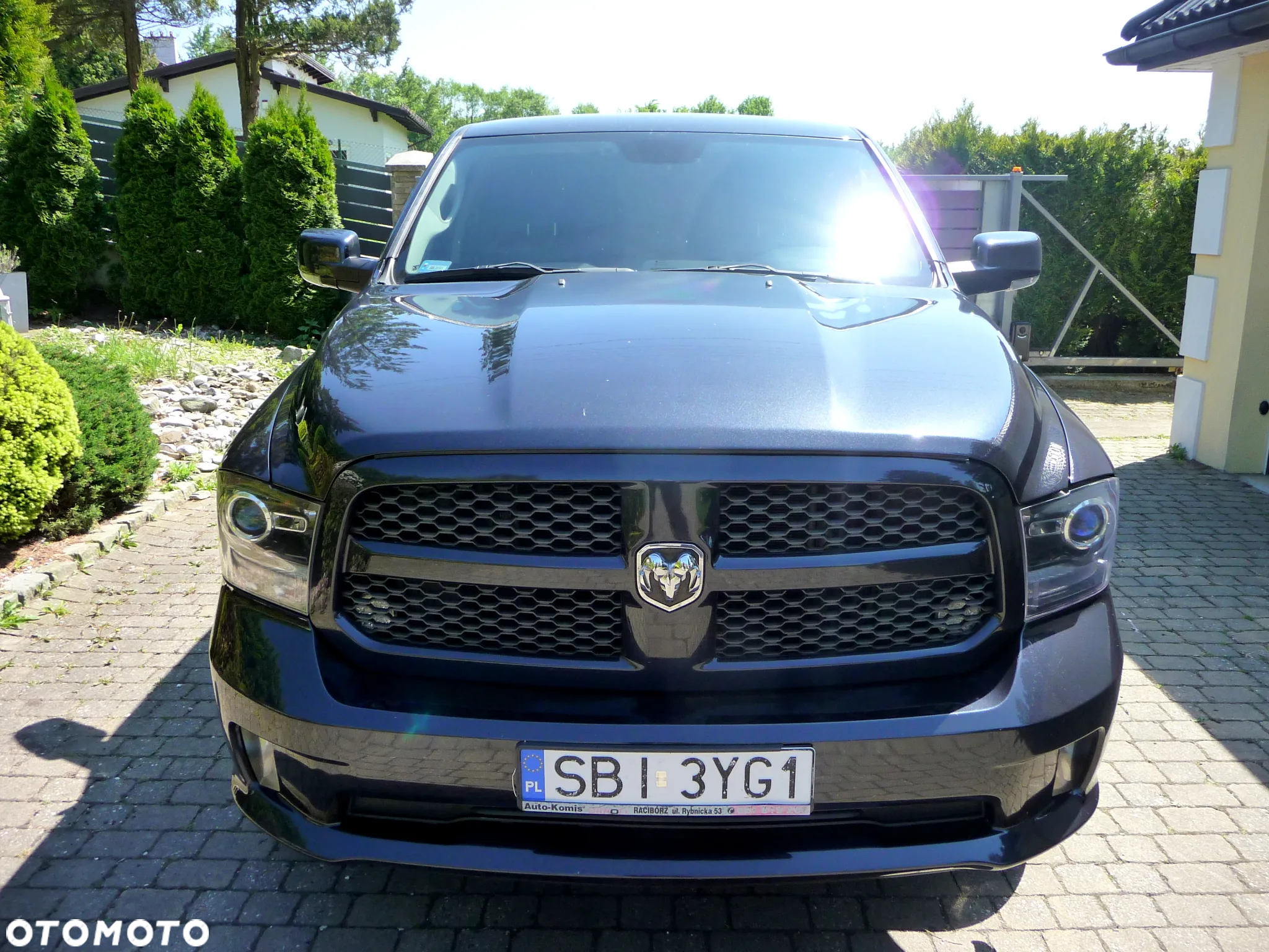 Dodge RAM 1500 5.7 4x4 - 12