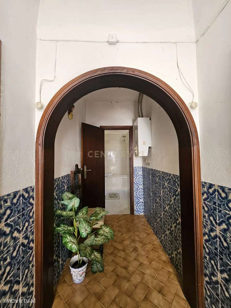 Moradia T2 + 1 com Quintal, Garagem e Anexo Sabugueiro, Arraiolos-7